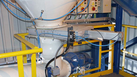 mt-schuettgut-flachschieber